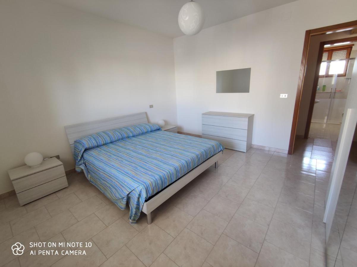 Casa Di Gigi- Comodo Appartamento In Galatina Bagian luar foto
