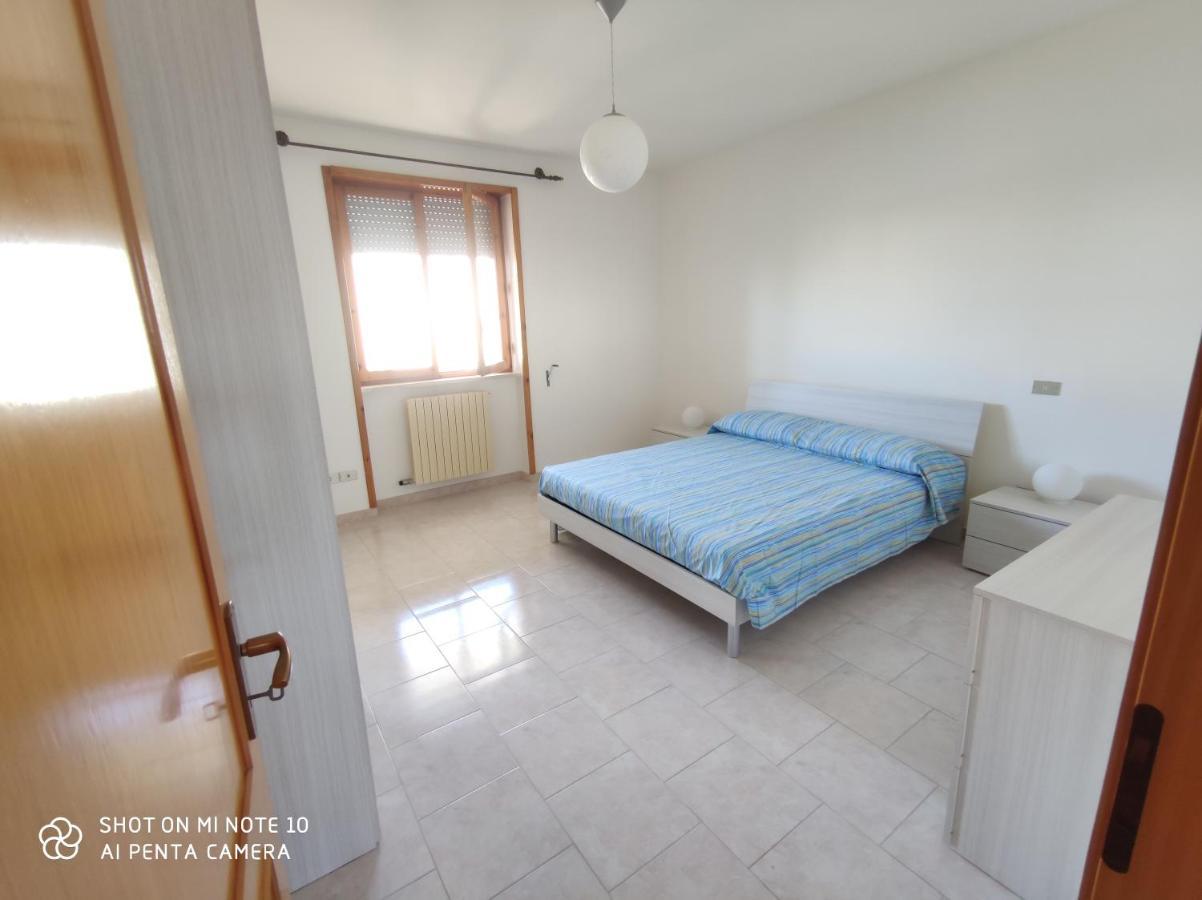 Casa Di Gigi- Comodo Appartamento In Galatina Bagian luar foto